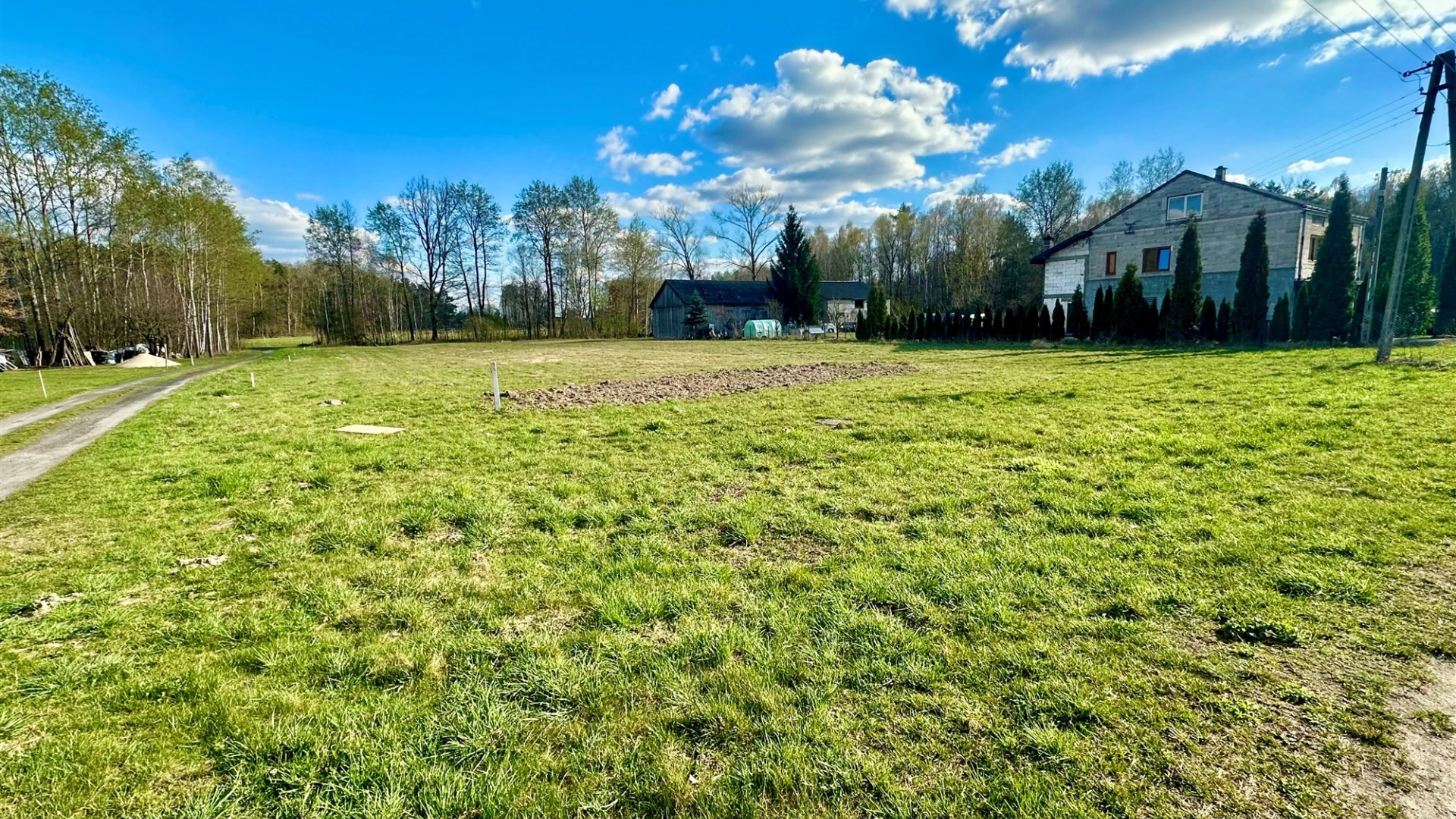 Działka na sprzedaż